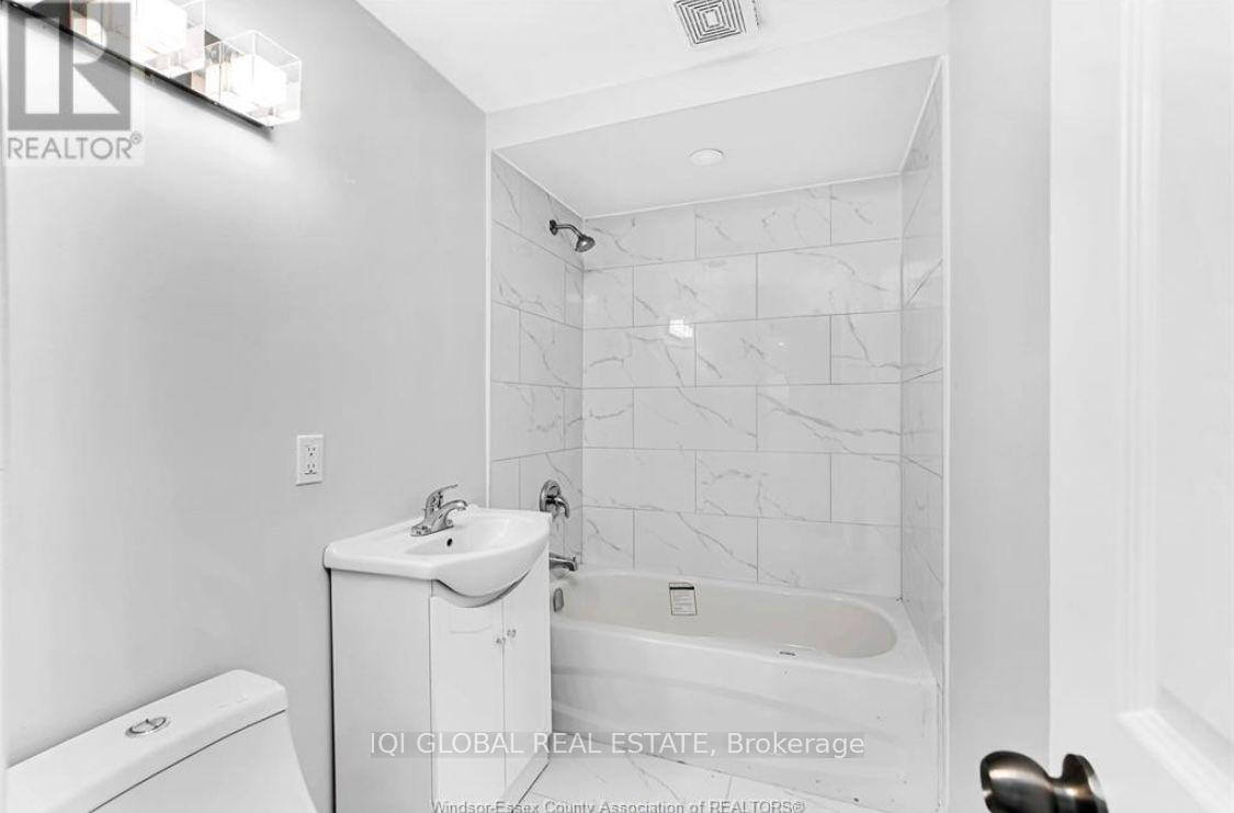 Photo 10 of 1434 Prince Road, Windsor, Sandwich — HOMEH