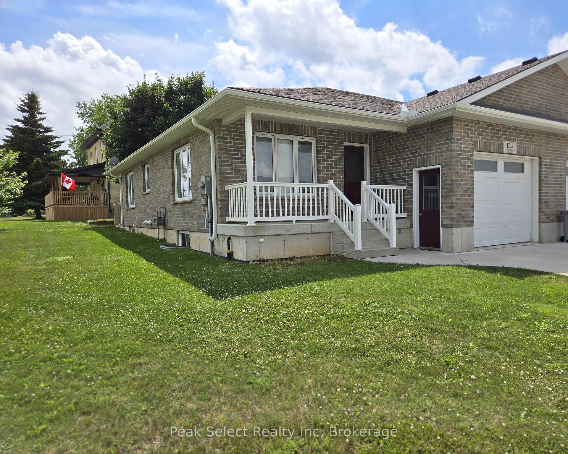 Photo 3 of Unit A, 12 Clayton Street, West Perth, Mitchell — HOMEH