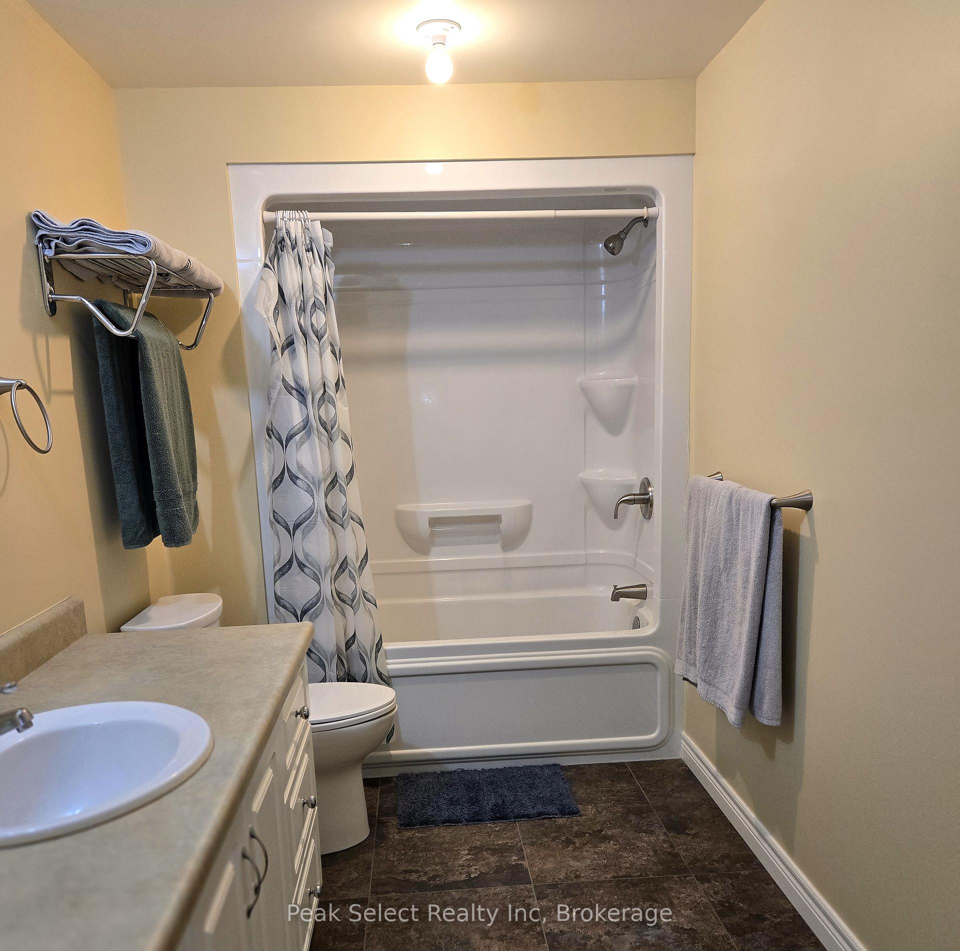 Photo 39 of Unit A, 12 Clayton Street, West Perth, Mitchell — HOMEH