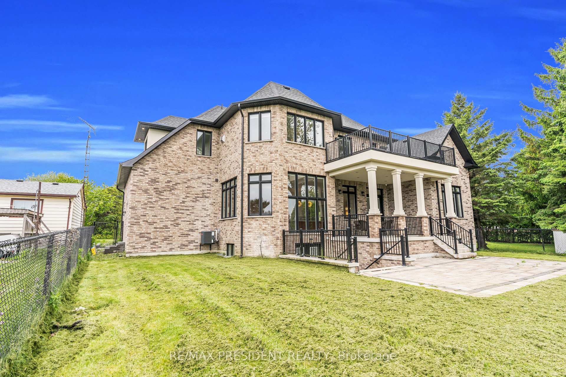 Photo 46 of 67 Scott Street, Whitby, Blue Grass Meadows — HOMEH