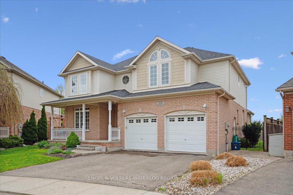 Photo 3 of 334 Schooner Crescent, Waterloo — HOMEH