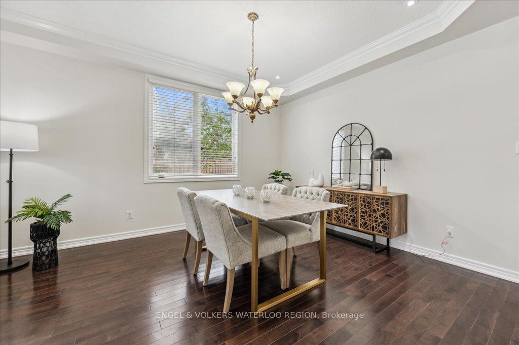 Photo 10 of 334 Schooner Crescent, Waterloo — HOMEH