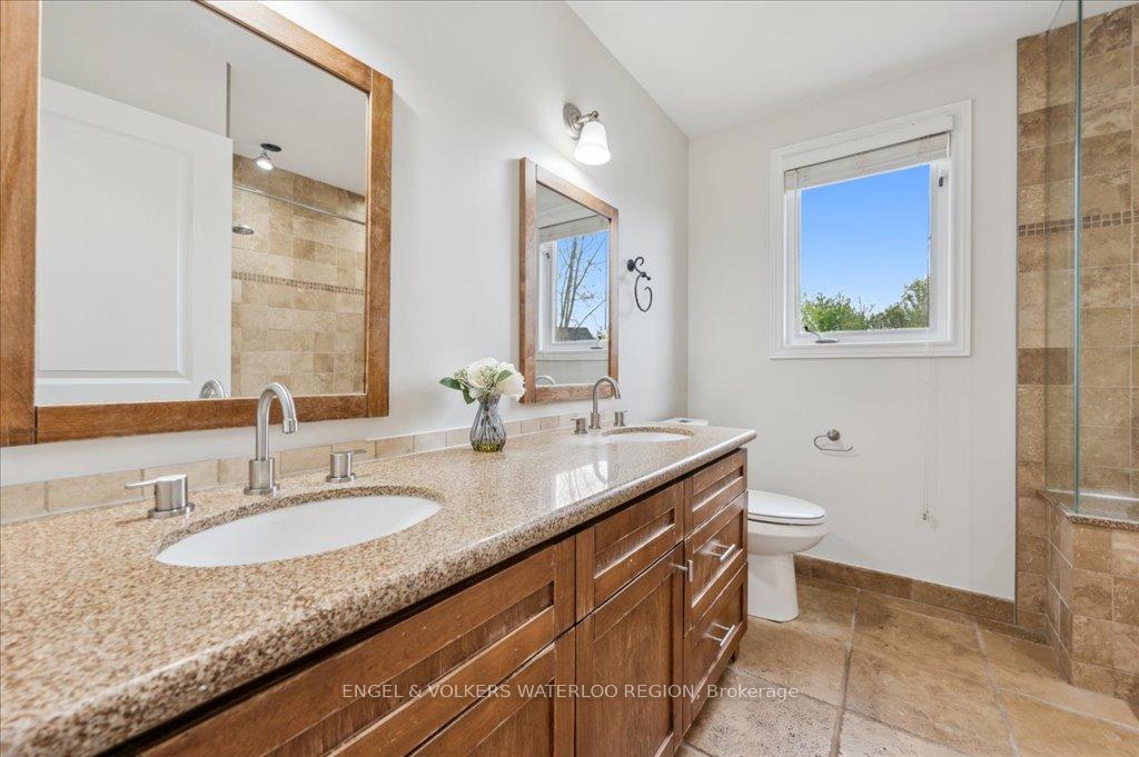 Photo 36 of 334 Schooner Crescent, Waterloo — HOMEH