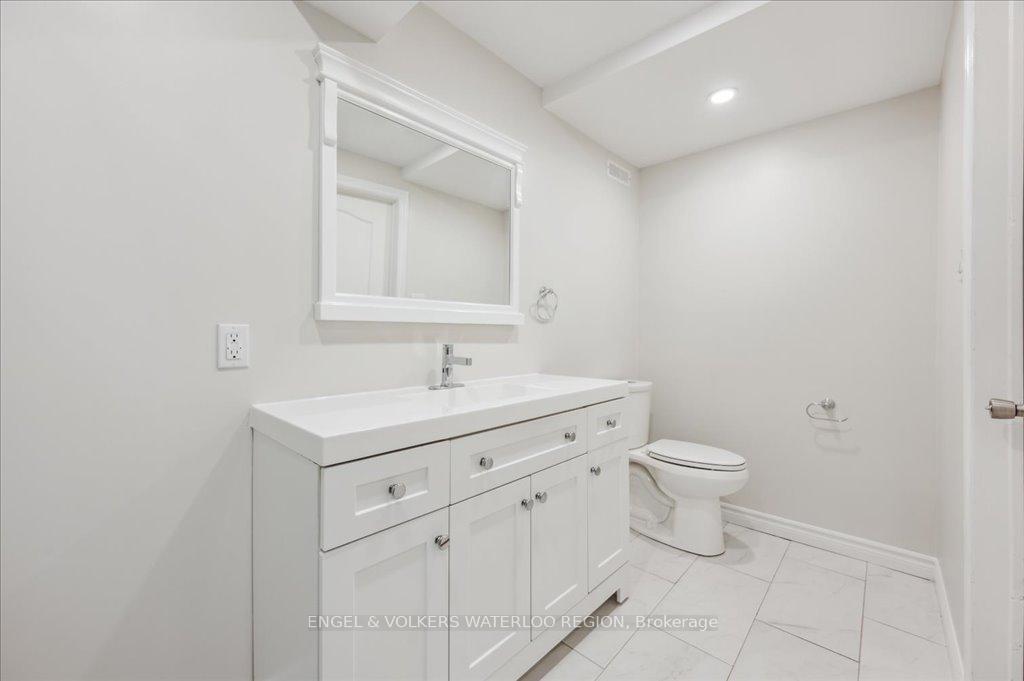 Photo 42 of 334 Schooner Crescent, Waterloo — HOMEH