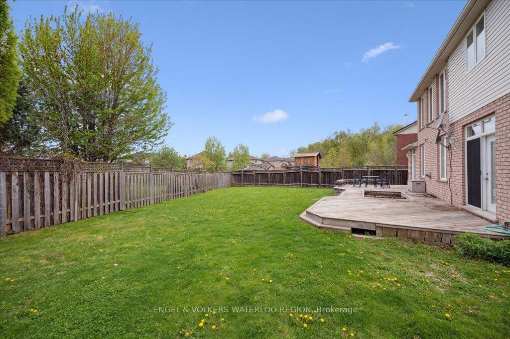 Photo 46 of 334 Schooner Crescent, Waterloo — HOMEH