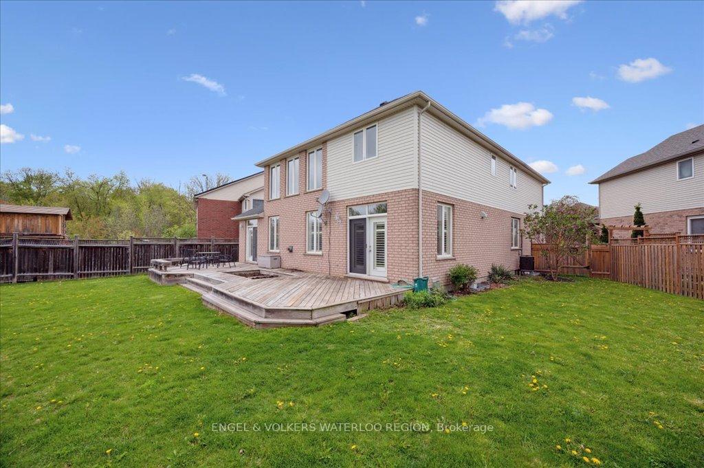 Photo 47 of 334 Schooner Crescent, Waterloo — HOMEH