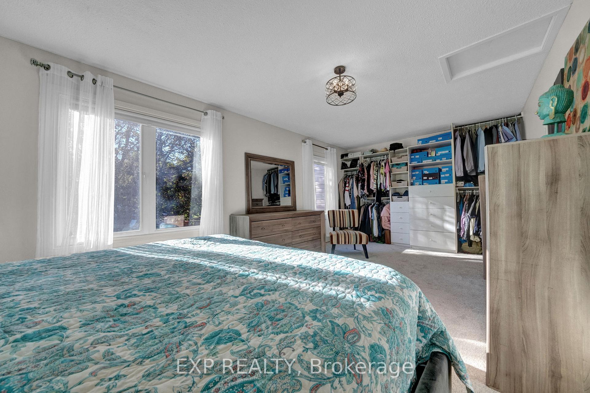 Photo 12 of 41 Teresa Drive, Whitby, Downtown Whitby — HOMEH