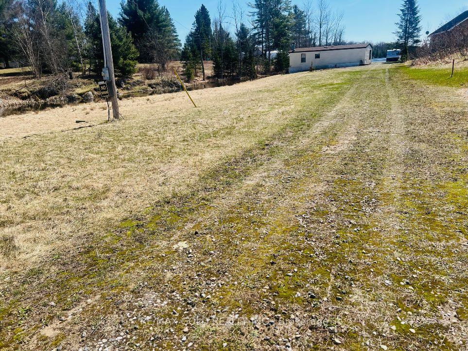 Photo 5 of Unit Rd, 2099 Highway 124 Road, Whitestone, Hagerman — HOMEH