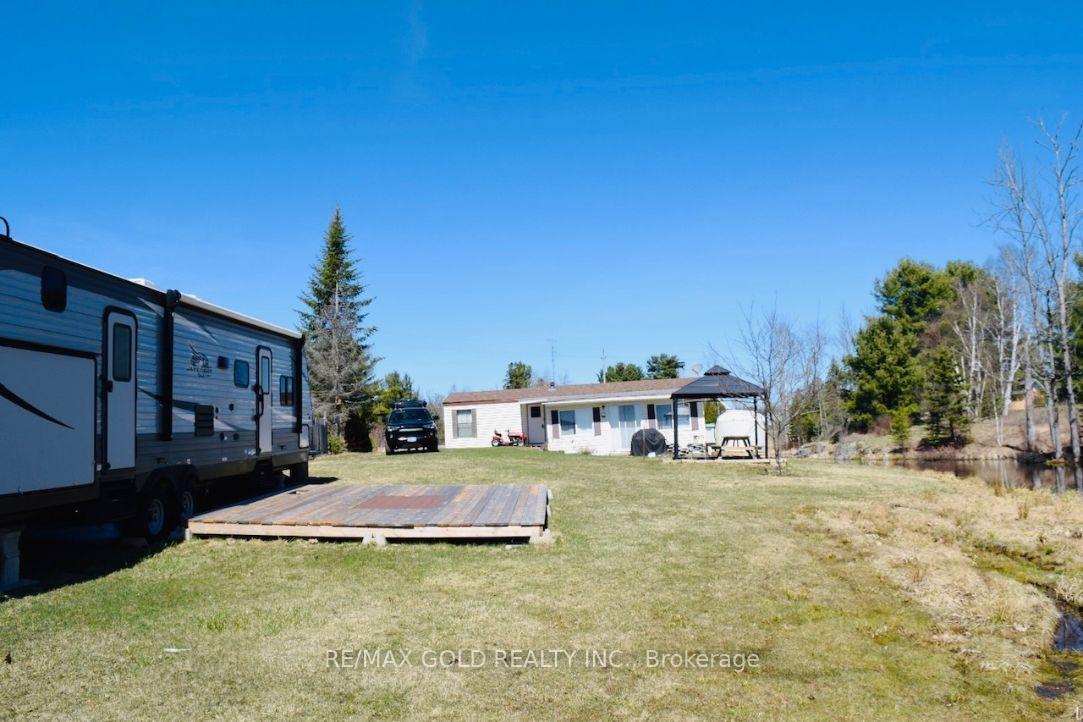 Photo 8 of Unit Rd, 2099 Highway 124 Road, Whitestone, Hagerman — HOMEH