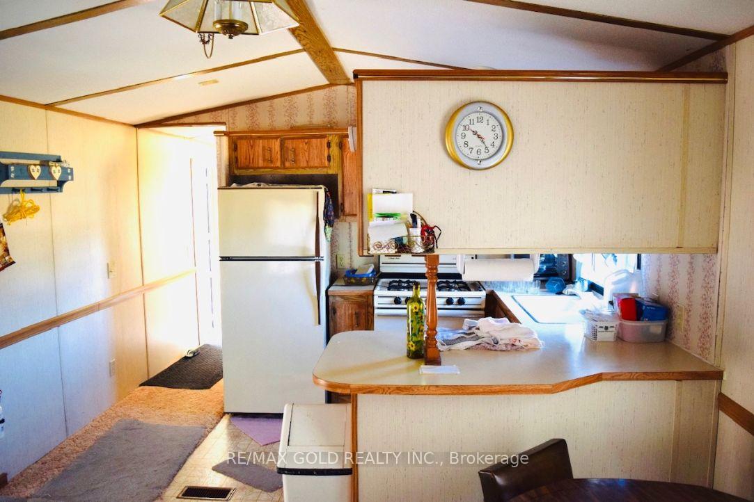 Photo 11 of Unit Rd, 2099 Highway 124 Road, Whitestone, Hagerman — HOMEH