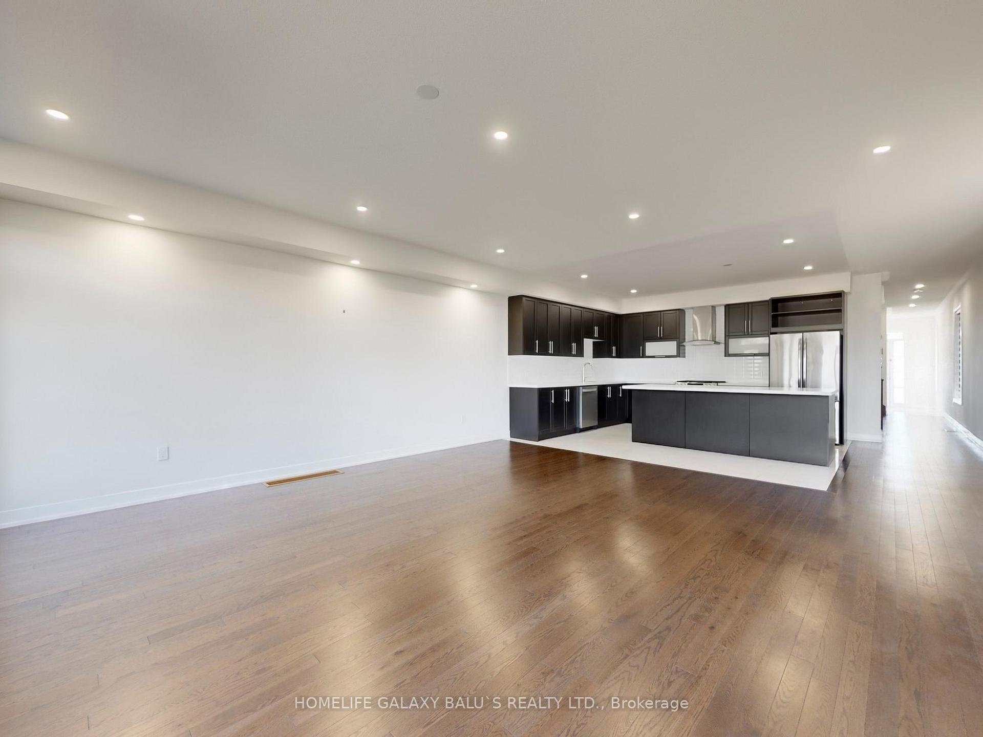 Photo 6 of 90 Donald Fleming Way, Whitby, Pringle Creek — HOMEH