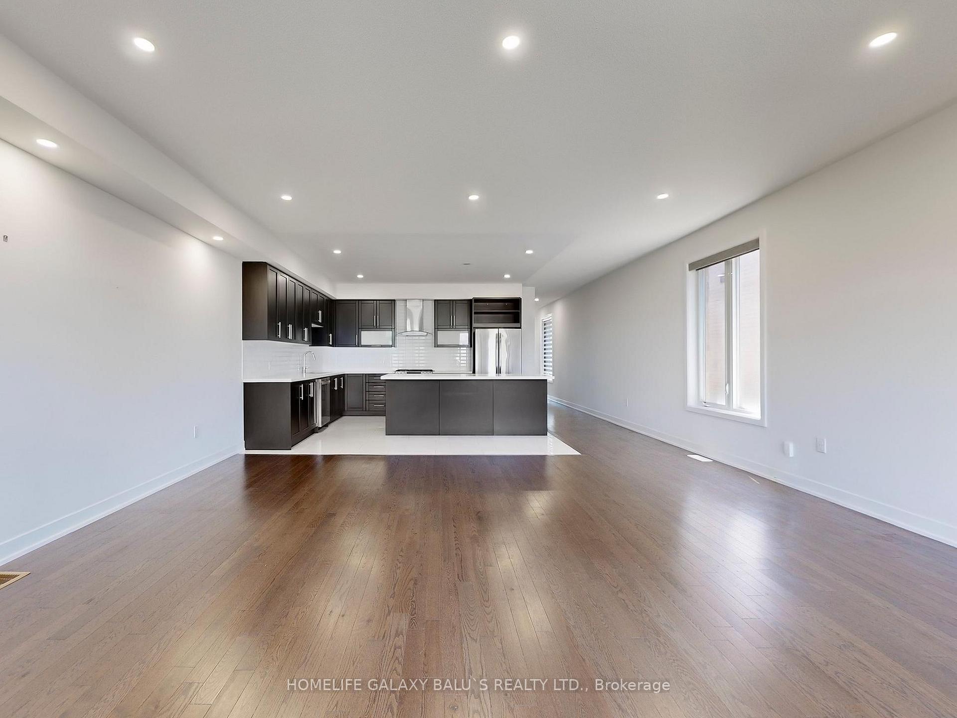 Photo 7 of 90 Donald Fleming Way, Whitby, Pringle Creek — HOMEH