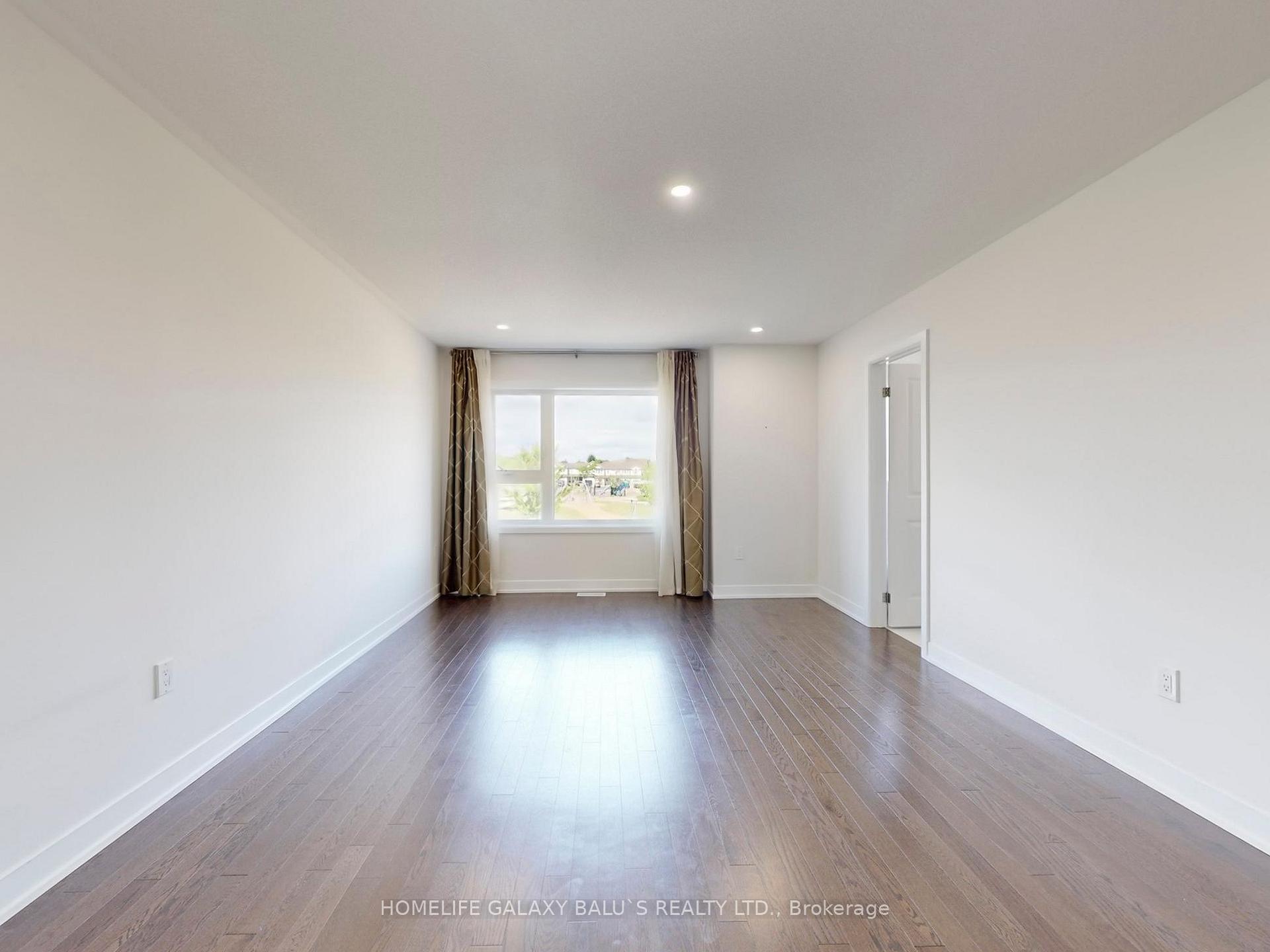 Photo 18 of 90 Donald Fleming Way, Whitby, Pringle Creek — HOMEH