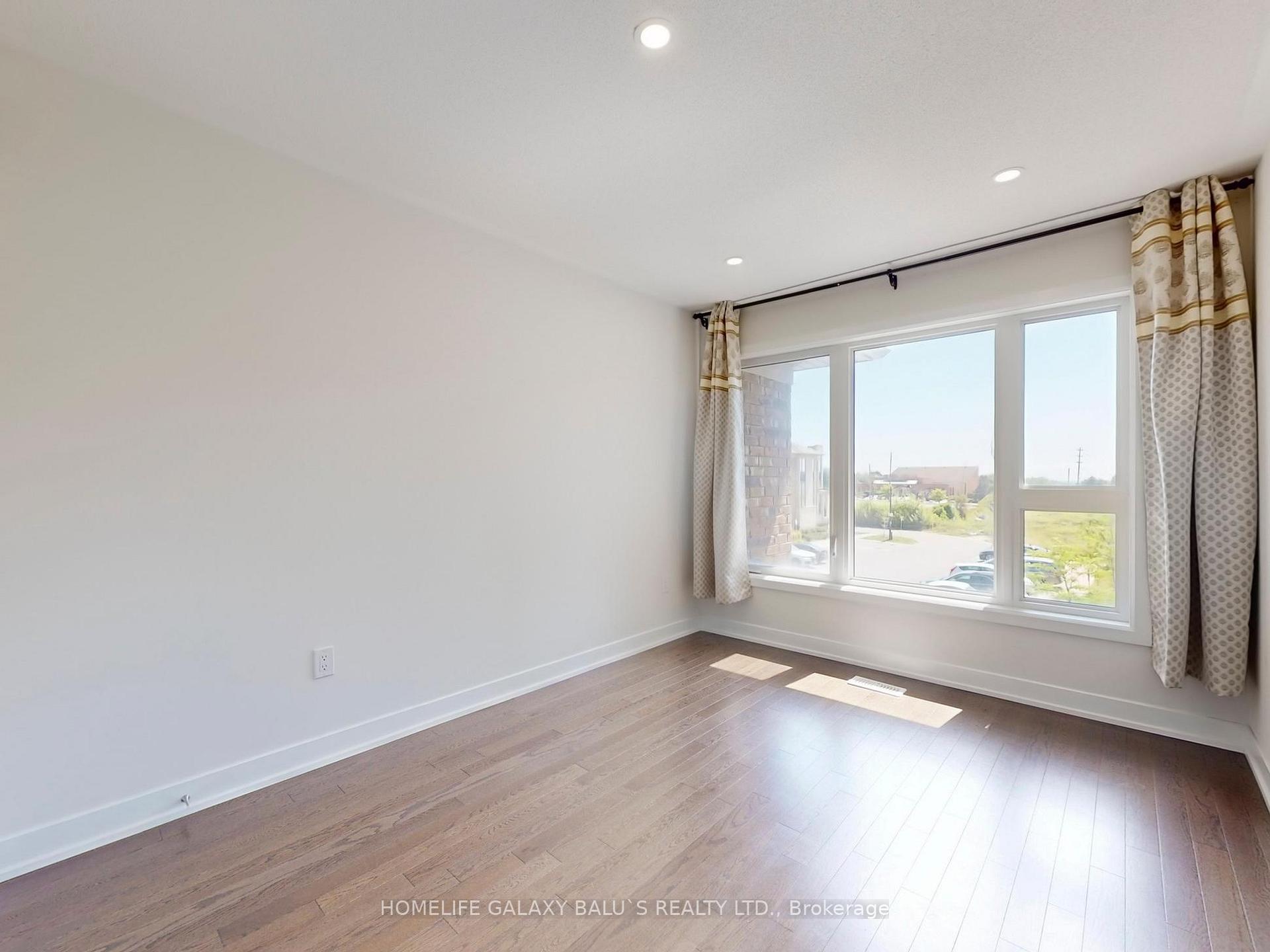 Photo 23 of 90 Donald Fleming Way, Whitby, Pringle Creek — HOMEH