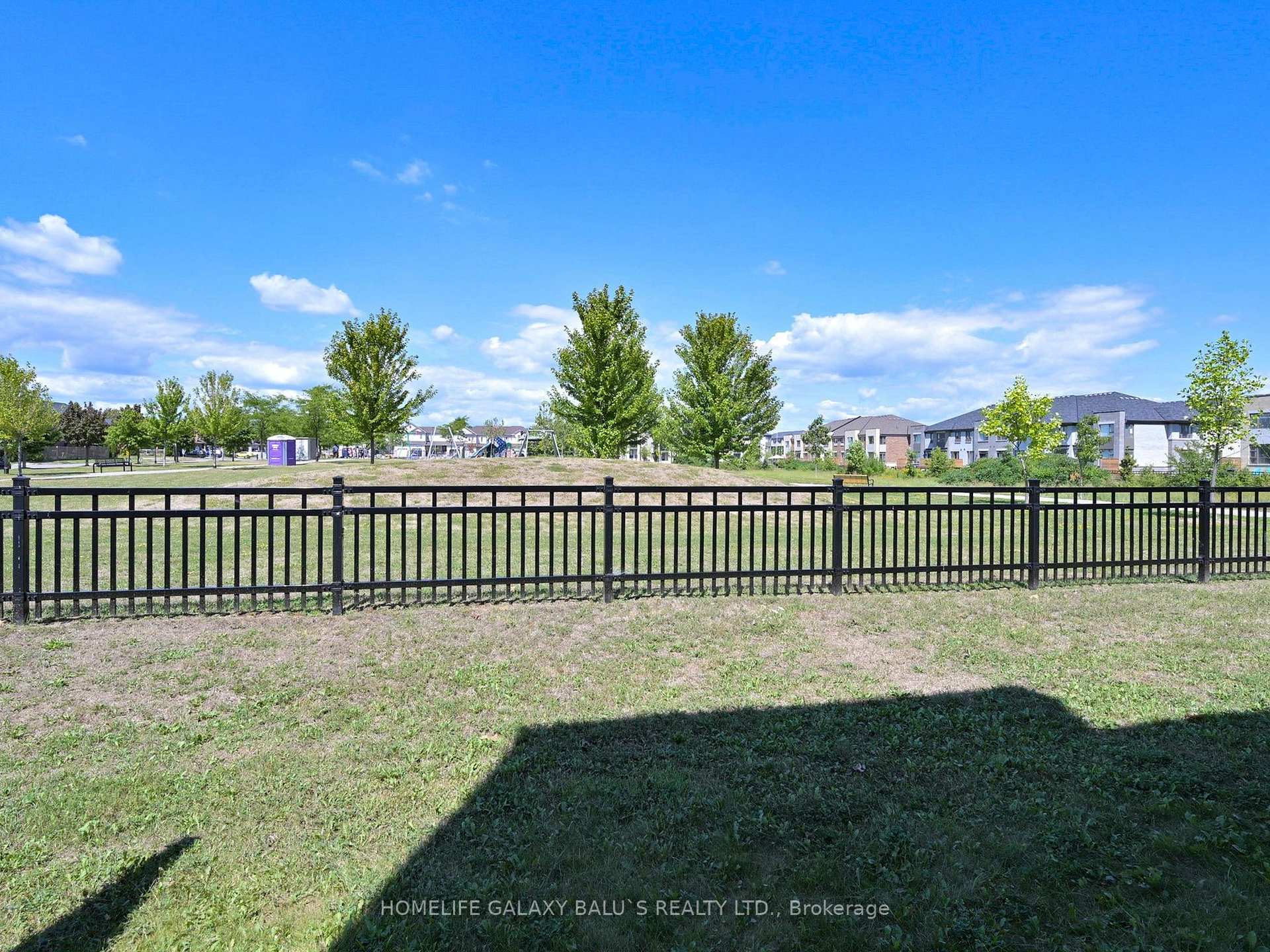 Photo 42 of 90 Donald Fleming Way, Whitby, Pringle Creek — HOMEH