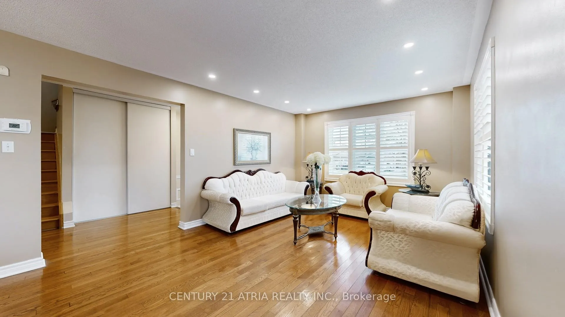 Photo 3 of 3377 Garrard Road, Whitby, Rolling Acres — HOMEH