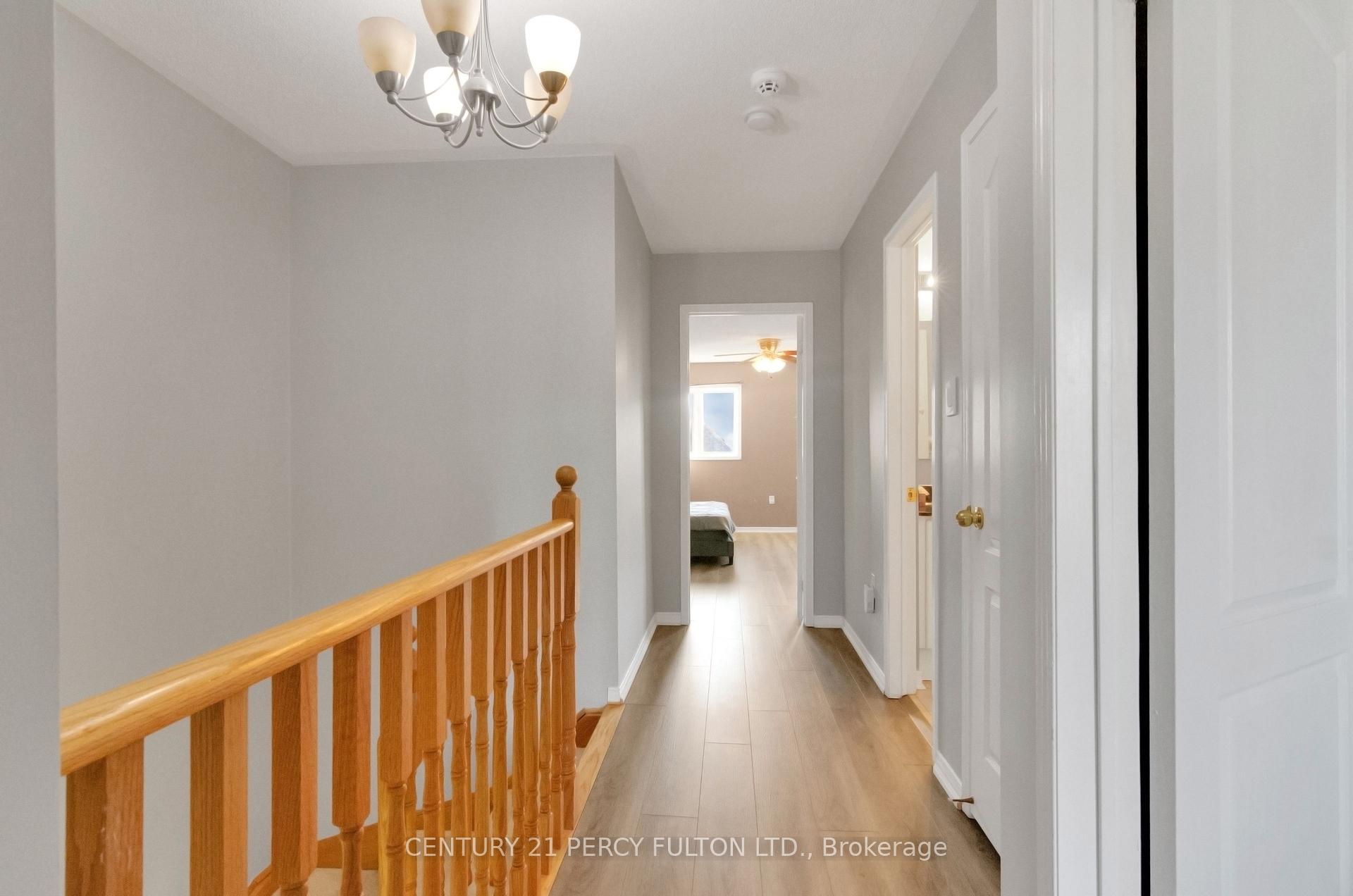 Photo 24 of 19 Odessa Crescent, Whitby, Rolling Acres — HOMEH