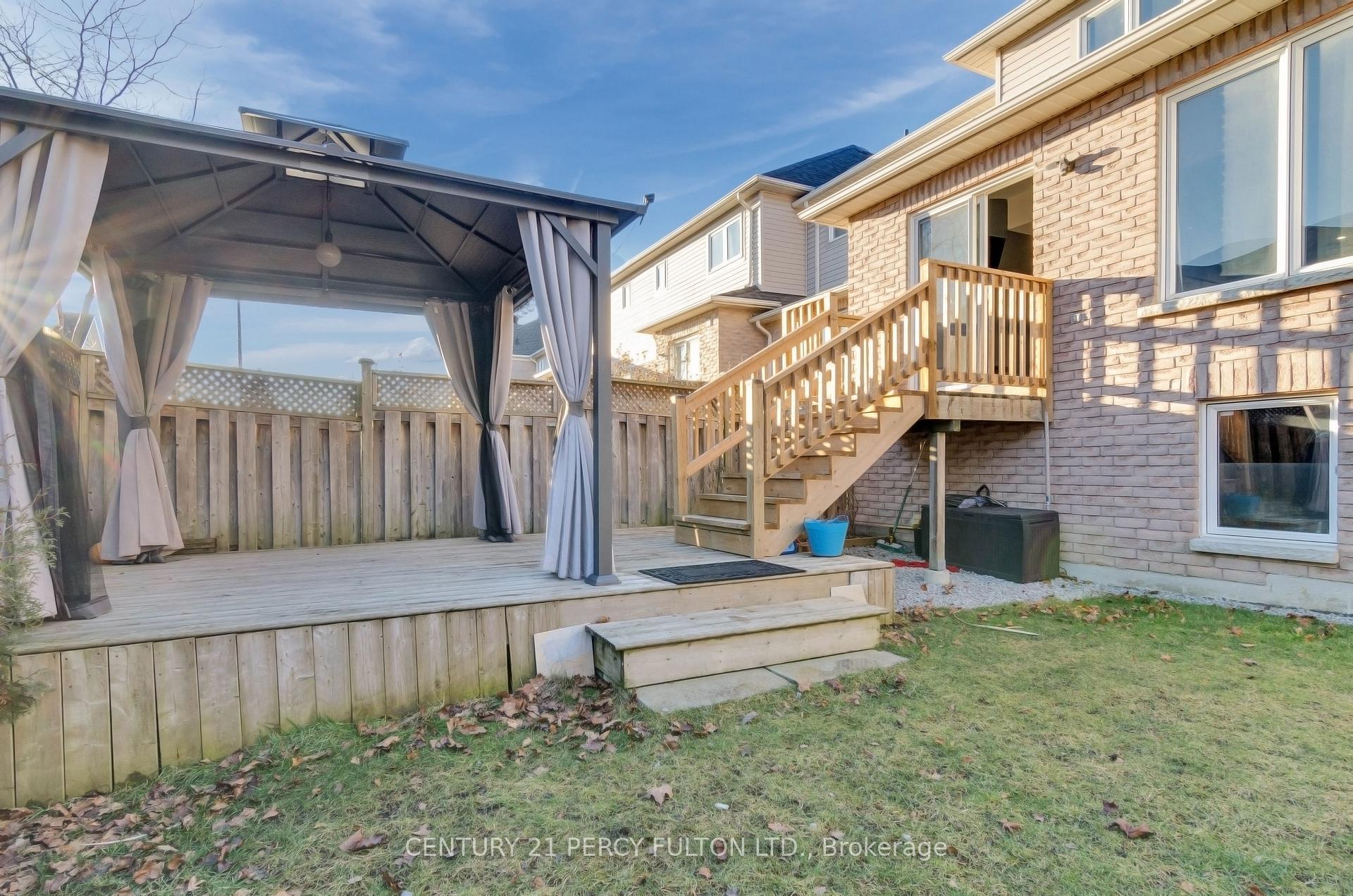 Photo 27 of 19 Odessa Crescent, Whitby, Rolling Acres — HOMEH