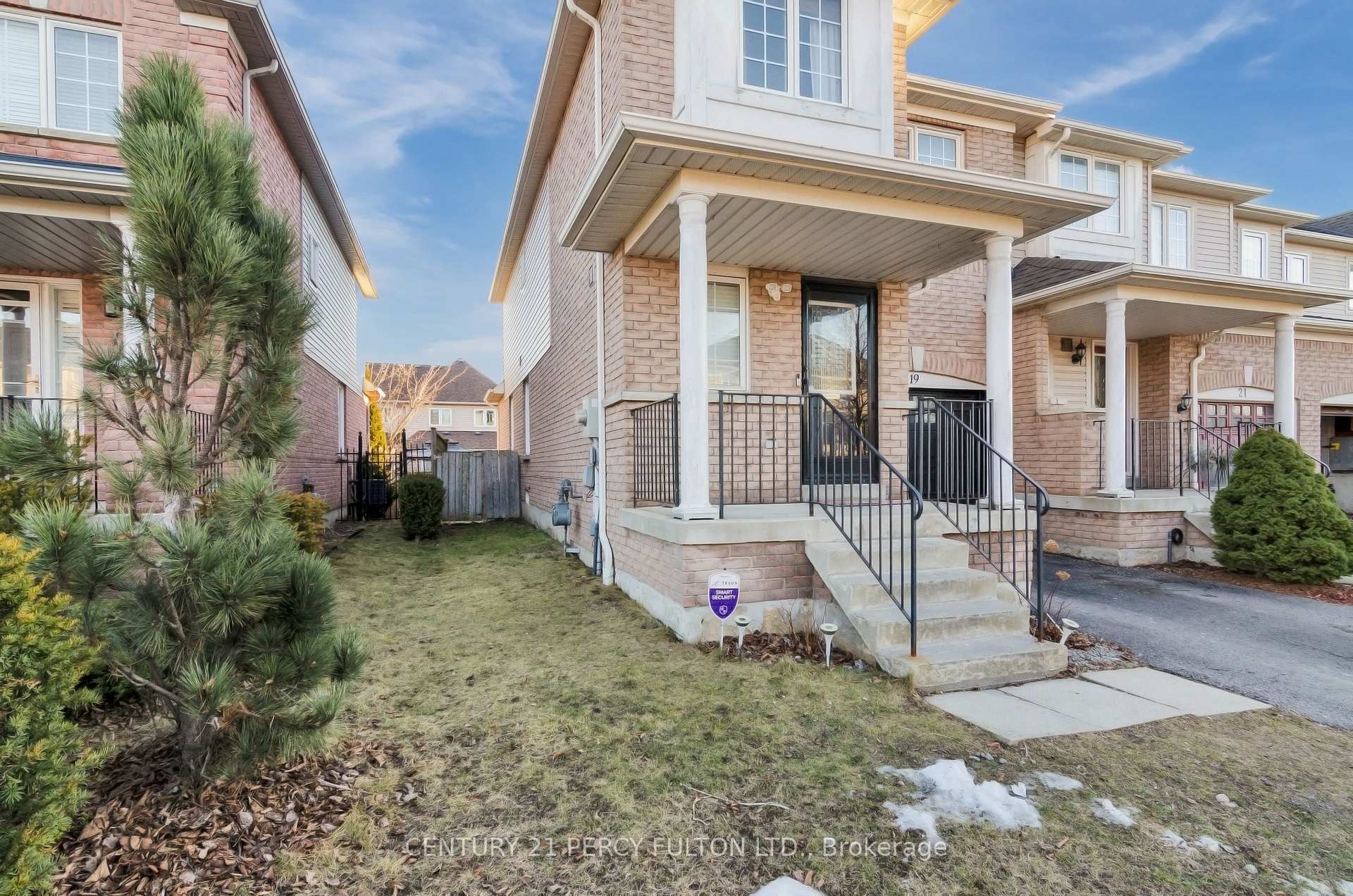 Photo 31 of 19 Odessa Crescent, Whitby, Rolling Acres — HOMEH