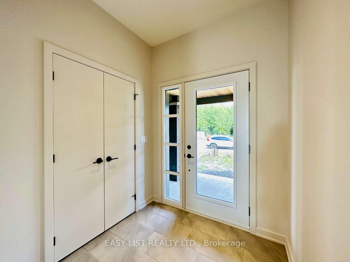 Photo 11 of 754 Solarium Avenue, Ottawa, Riverside South/Gloucester Glen — HOMEH