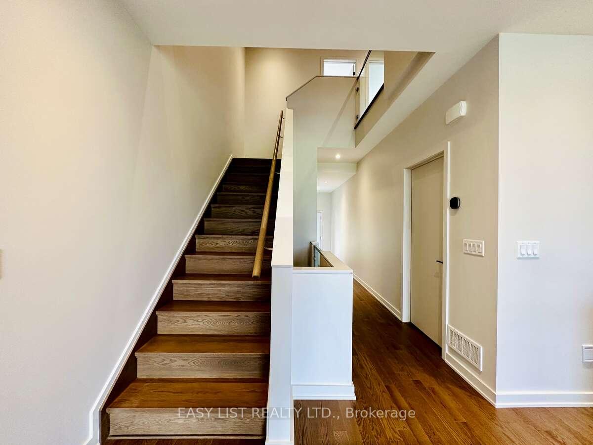Photo 8 of 754 Solarium Avenue, Ottawa, Riverside South/Gloucester Glen — HOMEH