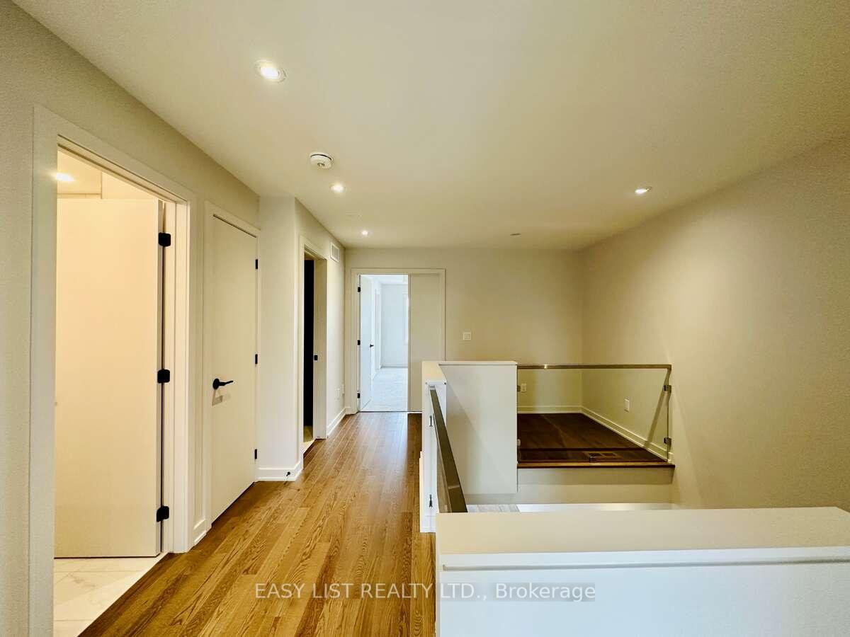 Photo 10 of 754 Solarium Avenue, Ottawa, Riverside South/Gloucester Glen — HOMEH