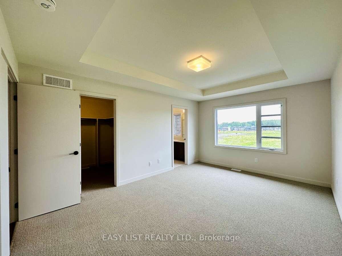 Photo 14 of 754 Solarium Avenue, Ottawa, Riverside South/Gloucester Glen — HOMEH