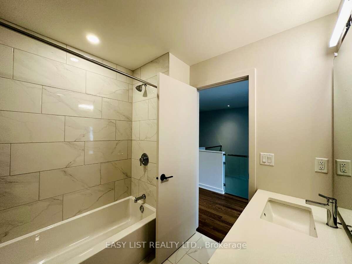 Photo 22 of 754 Solarium Avenue, Ottawa, Riverside South/Gloucester Glen — HOMEH