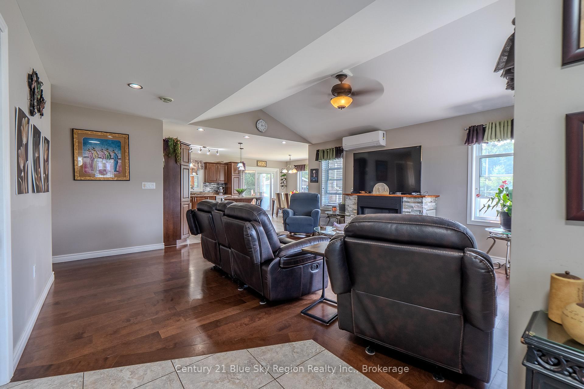 Photo 11 of 182 Birch Court, West Nipissing, Sturgeon Falls — HOMEH