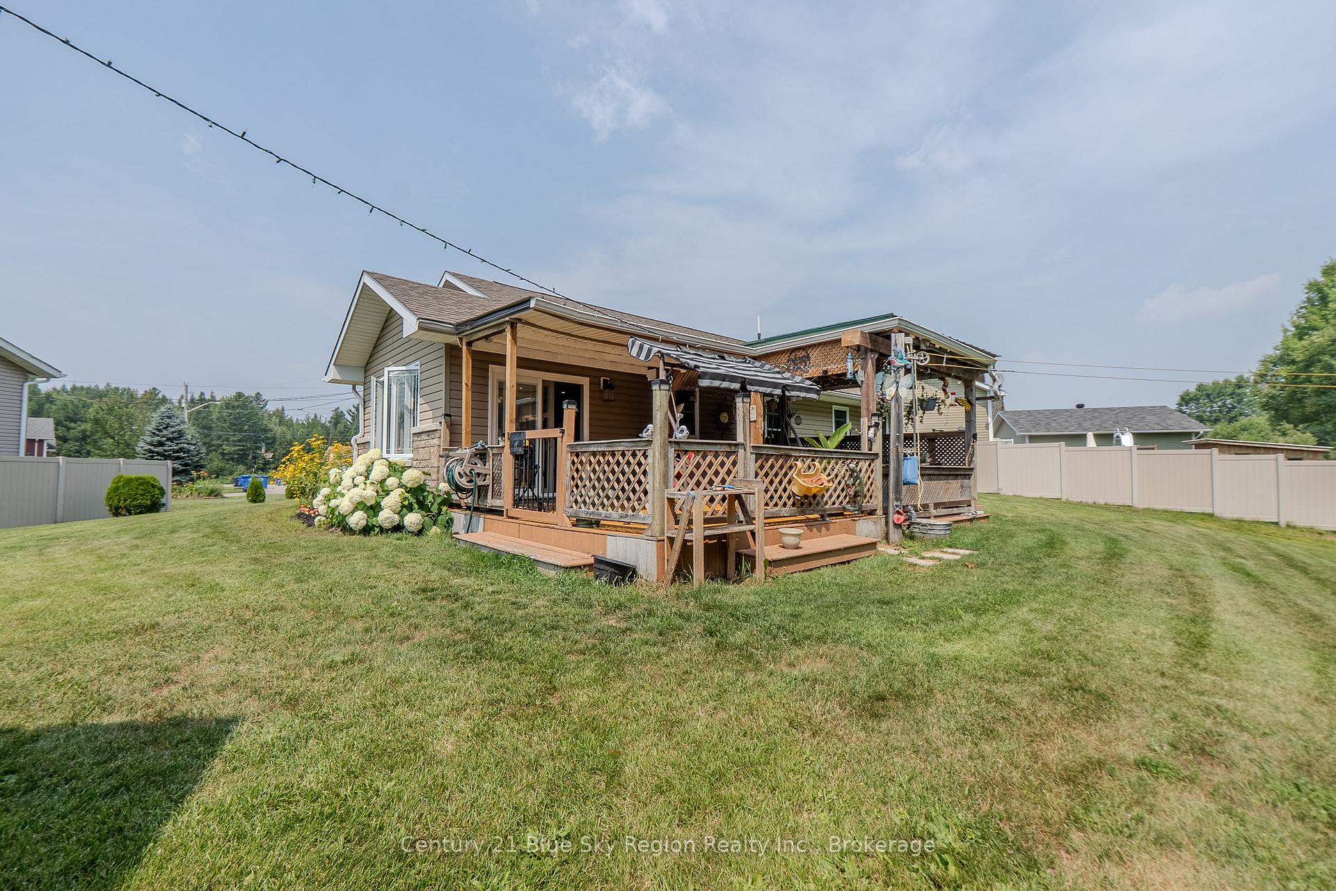 Photo 43 of 182 Birch Court, West Nipissing, Sturgeon Falls — HOMEH