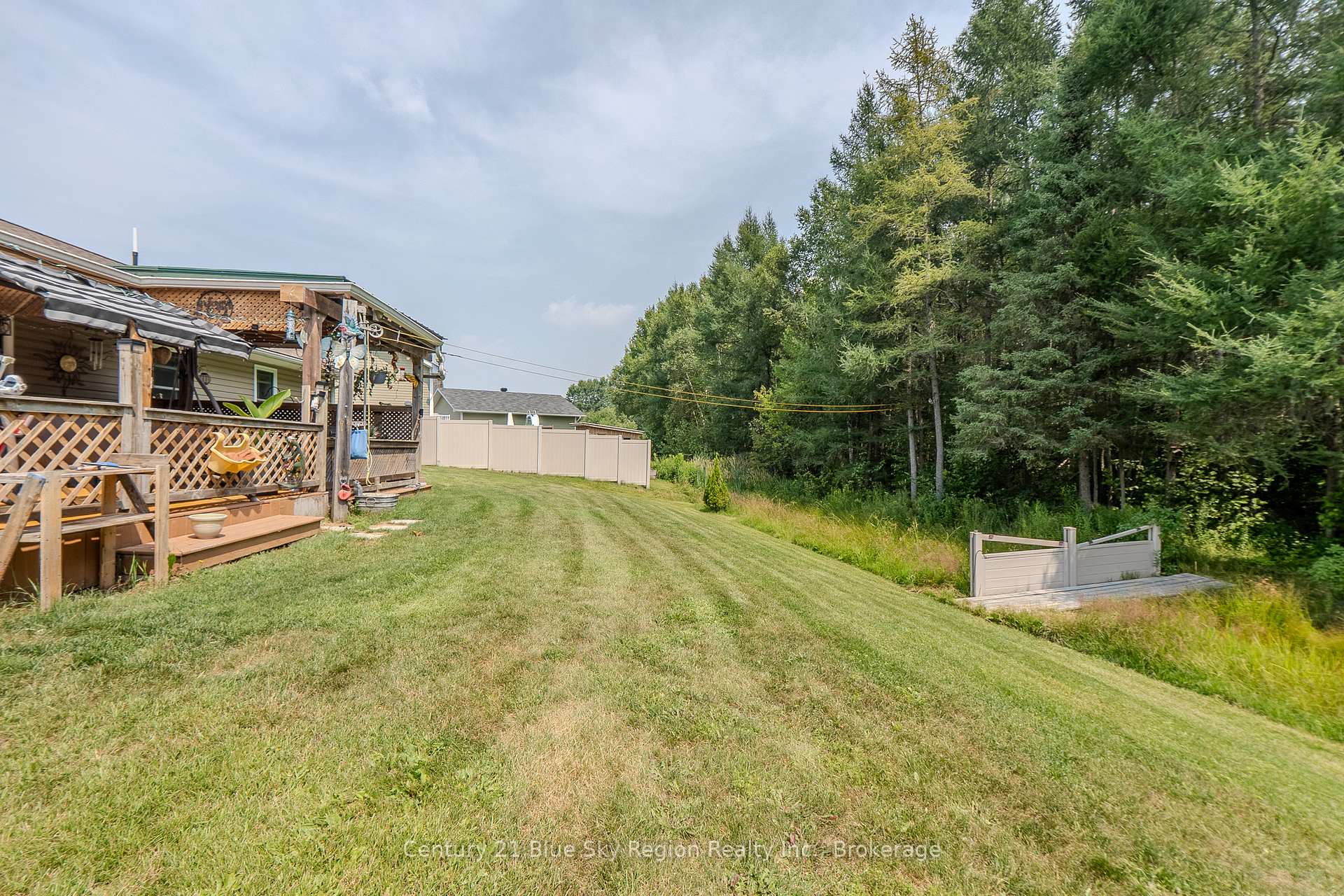 Photo 44 of 182 Birch Court, West Nipissing, Sturgeon Falls — HOMEH
