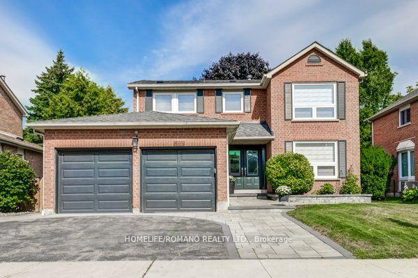 Photo 1 of 10 Glen Hill Drive, Whitby, Blue Grass Meadows — HOMEH