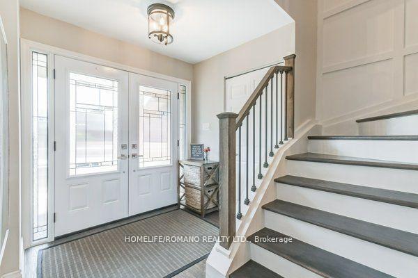 Photo 6 of 10 Glen Hill Drive, Whitby, Blue Grass Meadows — HOMEH