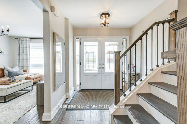Photo 8 of 10 Glen Hill Drive, Whitby, Blue Grass Meadows — HOMEH