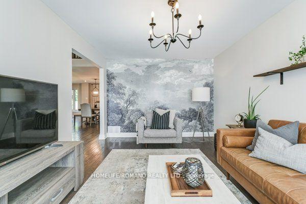Photo 10 of 10 Glen Hill Drive, Whitby, Blue Grass Meadows — HOMEH