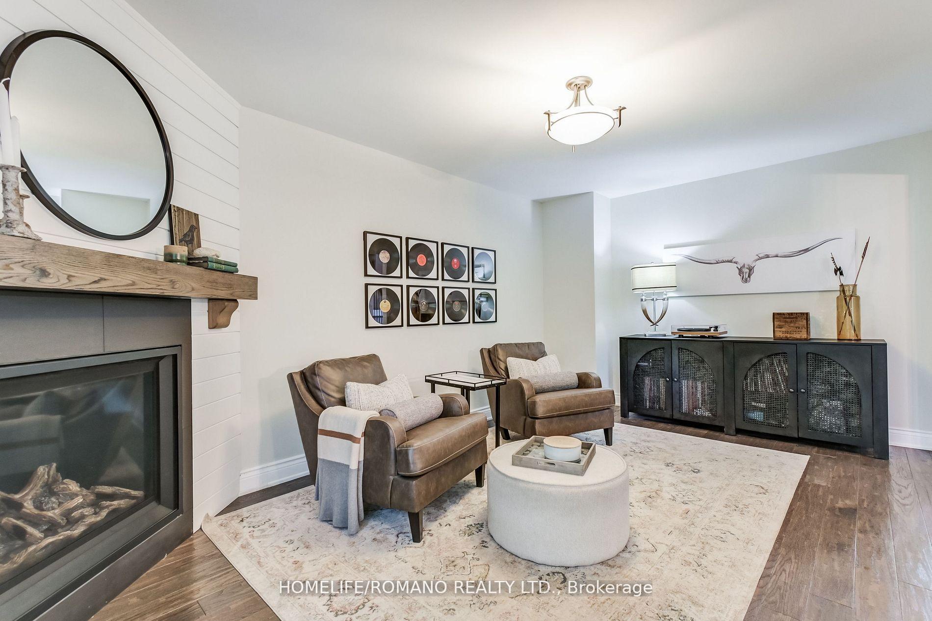 Photo 12 of 10 Glen Hill Drive, Whitby, Blue Grass Meadows — HOMEH
