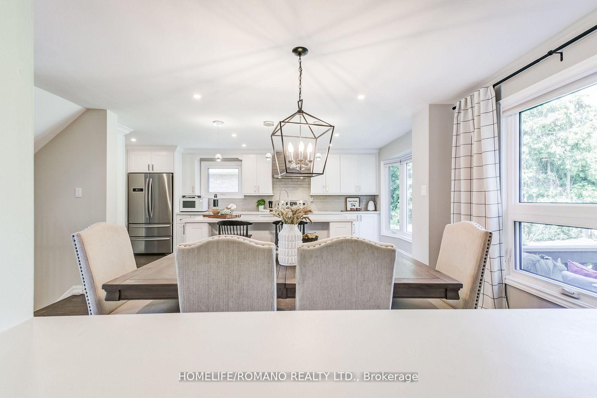 Photo 13 of 10 Glen Hill Drive, Whitby, Blue Grass Meadows — HOMEH
