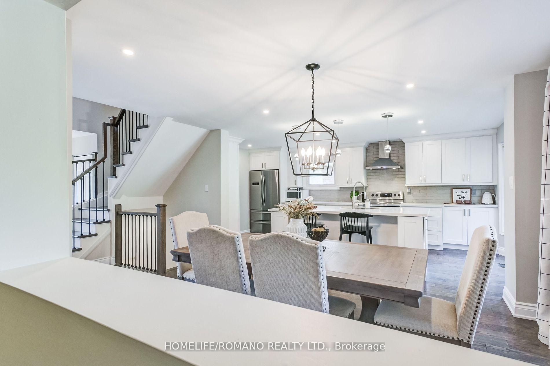 Photo 14 of 10 Glen Hill Drive, Whitby, Blue Grass Meadows — HOMEH