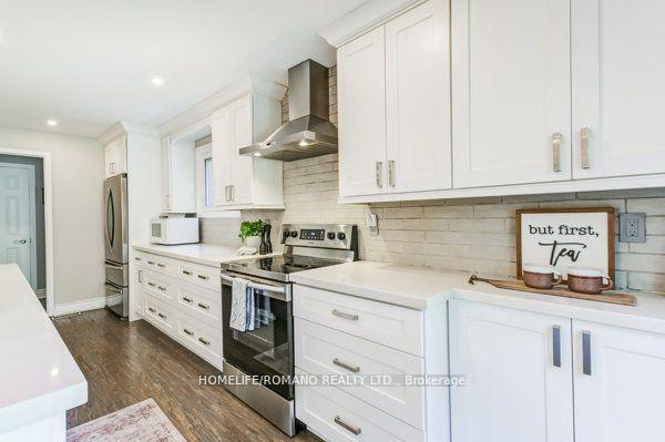 Photo 19 of 10 Glen Hill Drive, Whitby, Blue Grass Meadows — HOMEH