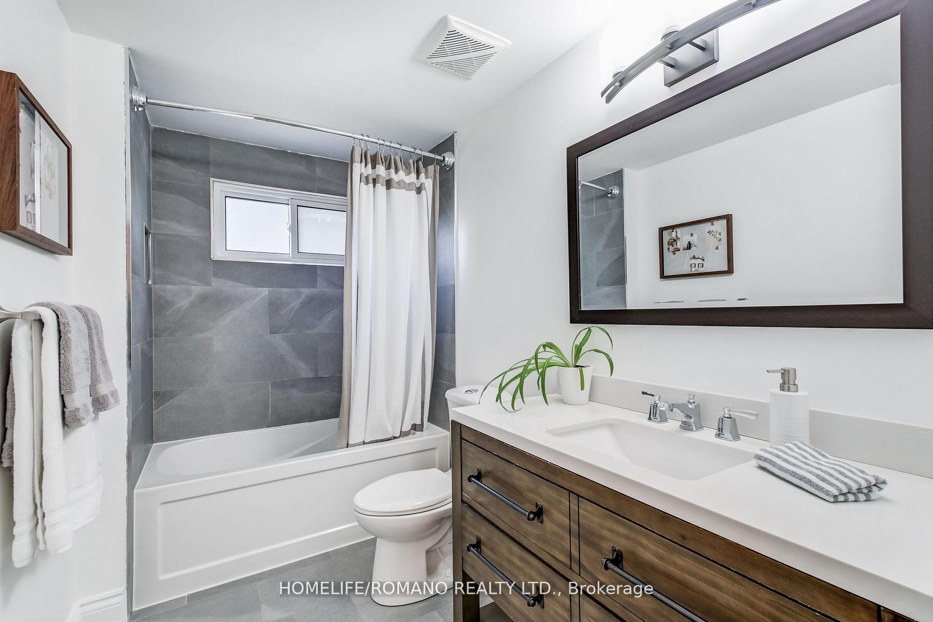 Photo 27 of 10 Glen Hill Drive, Whitby, Blue Grass Meadows — HOMEH