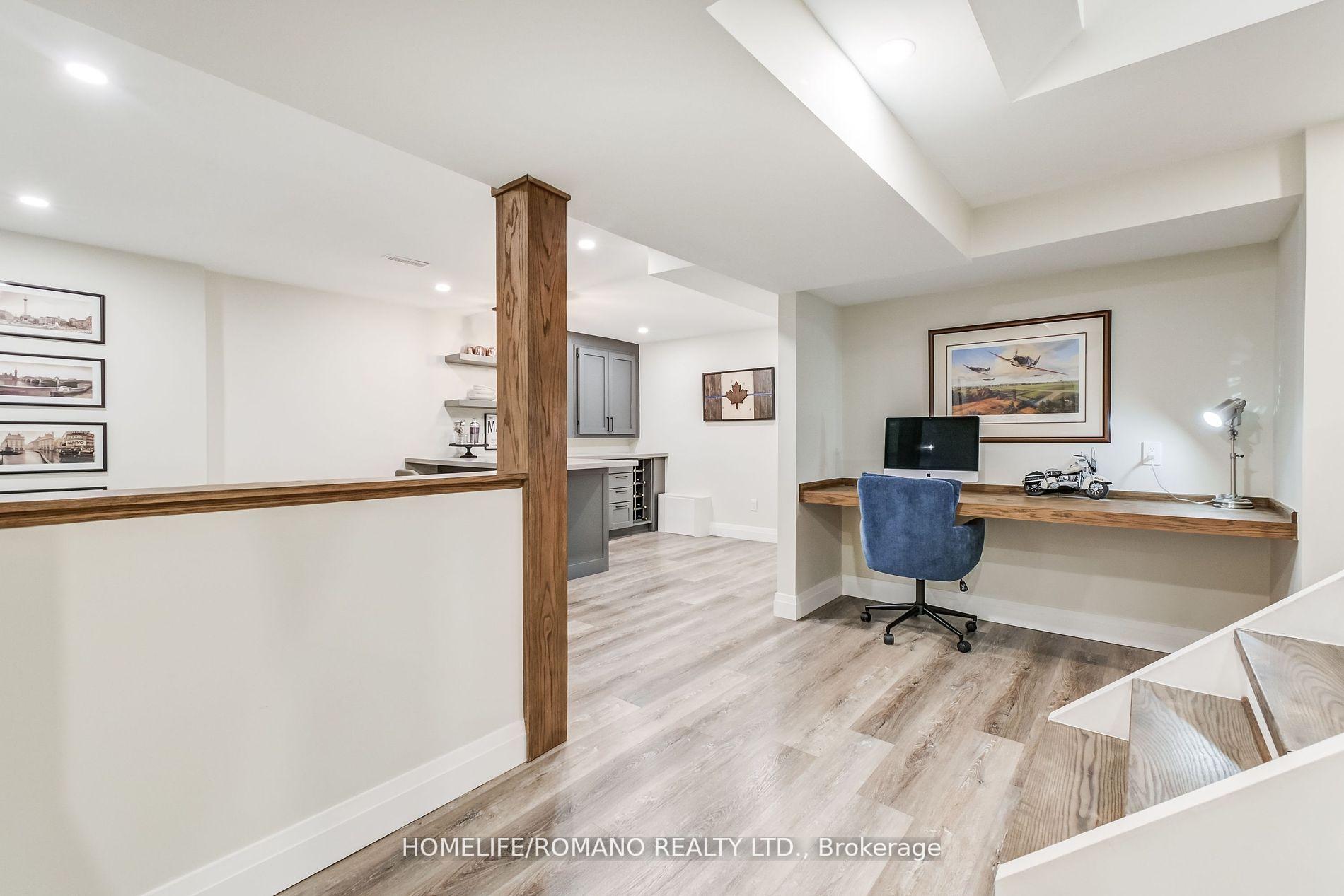 Photo 32 of 10 Glen Hill Drive, Whitby, Blue Grass Meadows — HOMEH