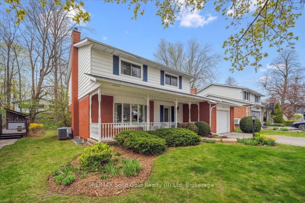 Photo 3 of 199 Bellehaven Drive, Waterloo — HOMEH
