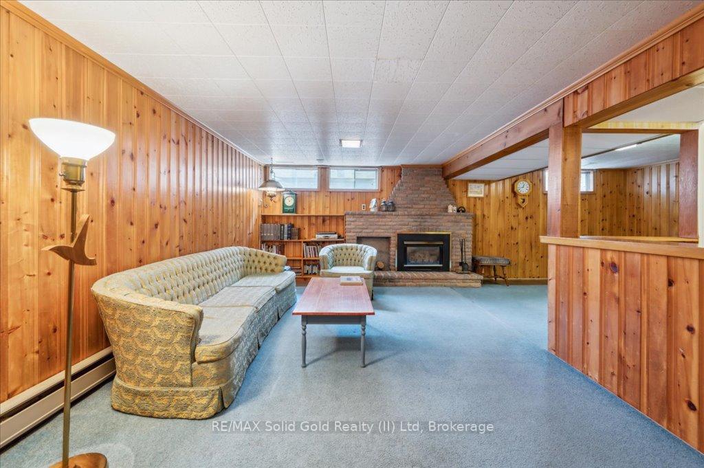 Photo 31 of 199 Bellehaven Drive, Waterloo — HOMEH