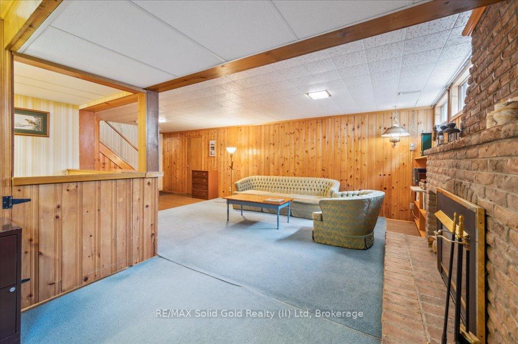 Photo 32 of 199 Bellehaven Drive, Waterloo — HOMEH