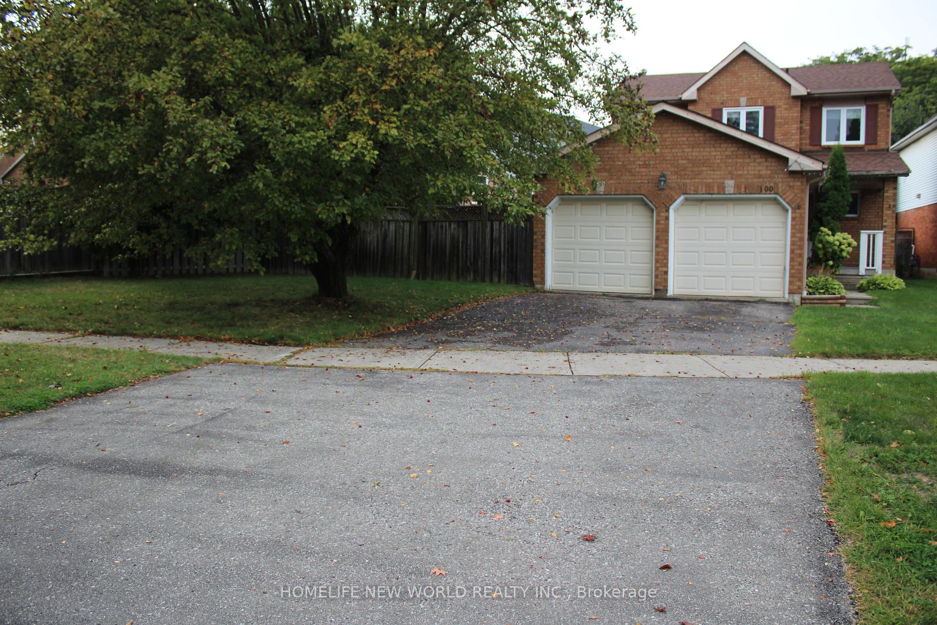 Photo 3 of 100 Bassett Boulevard, Whitby, Pringle Creek — HOMEH
