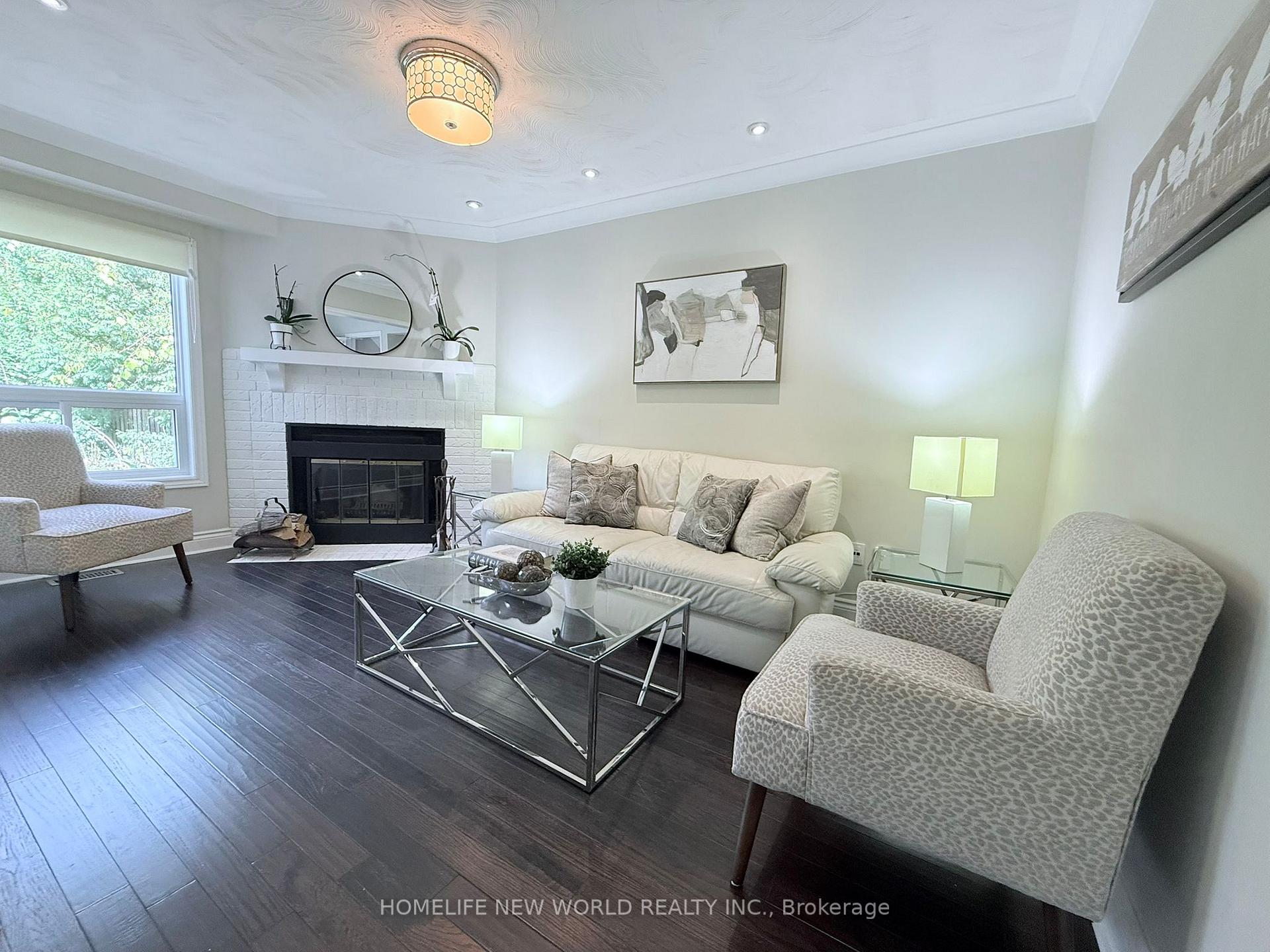 Photo 13 of 100 Bassett Boulevard, Whitby, Pringle Creek — HOMEH
