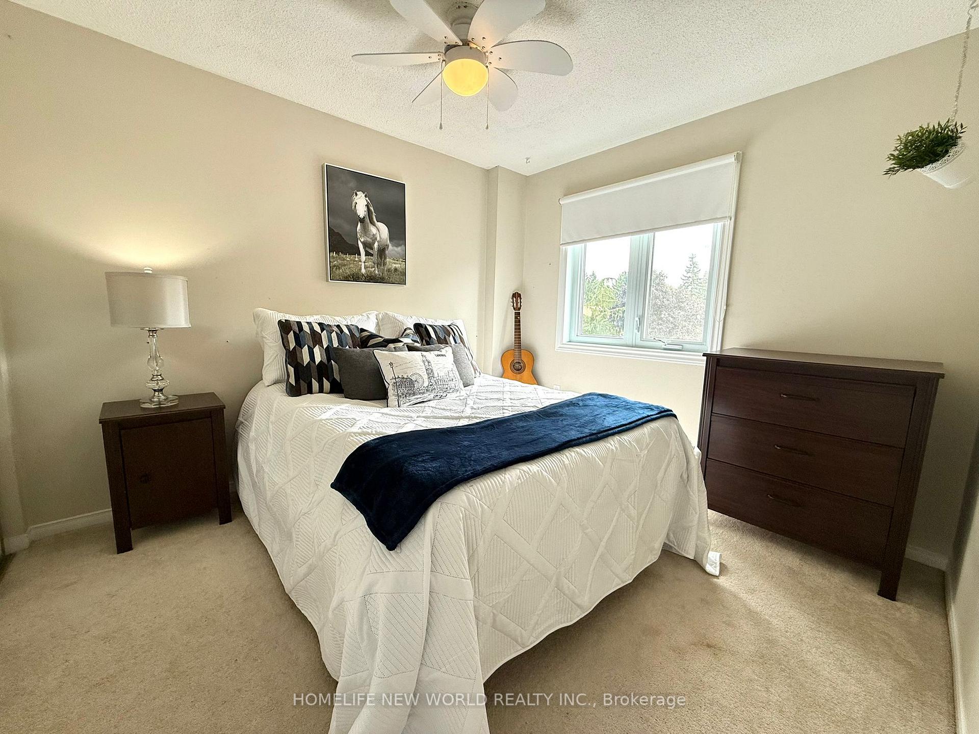 Photo 30 of 100 Bassett Boulevard, Whitby, Pringle Creek — HOMEH