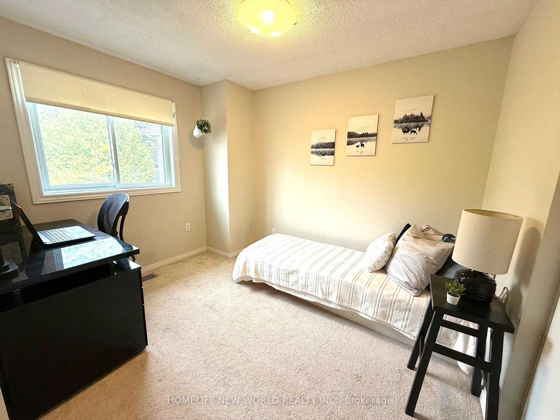 Photo 34 of 100 Bassett Boulevard, Whitby, Pringle Creek — HOMEH