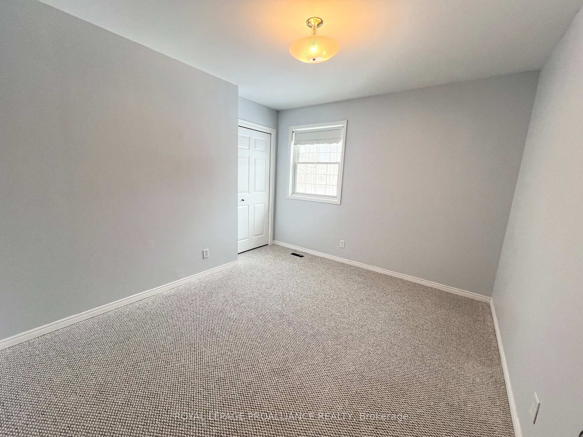 Photo 11 of 26 Smith Road, Belleville, Thurlow Ward — HOMEH