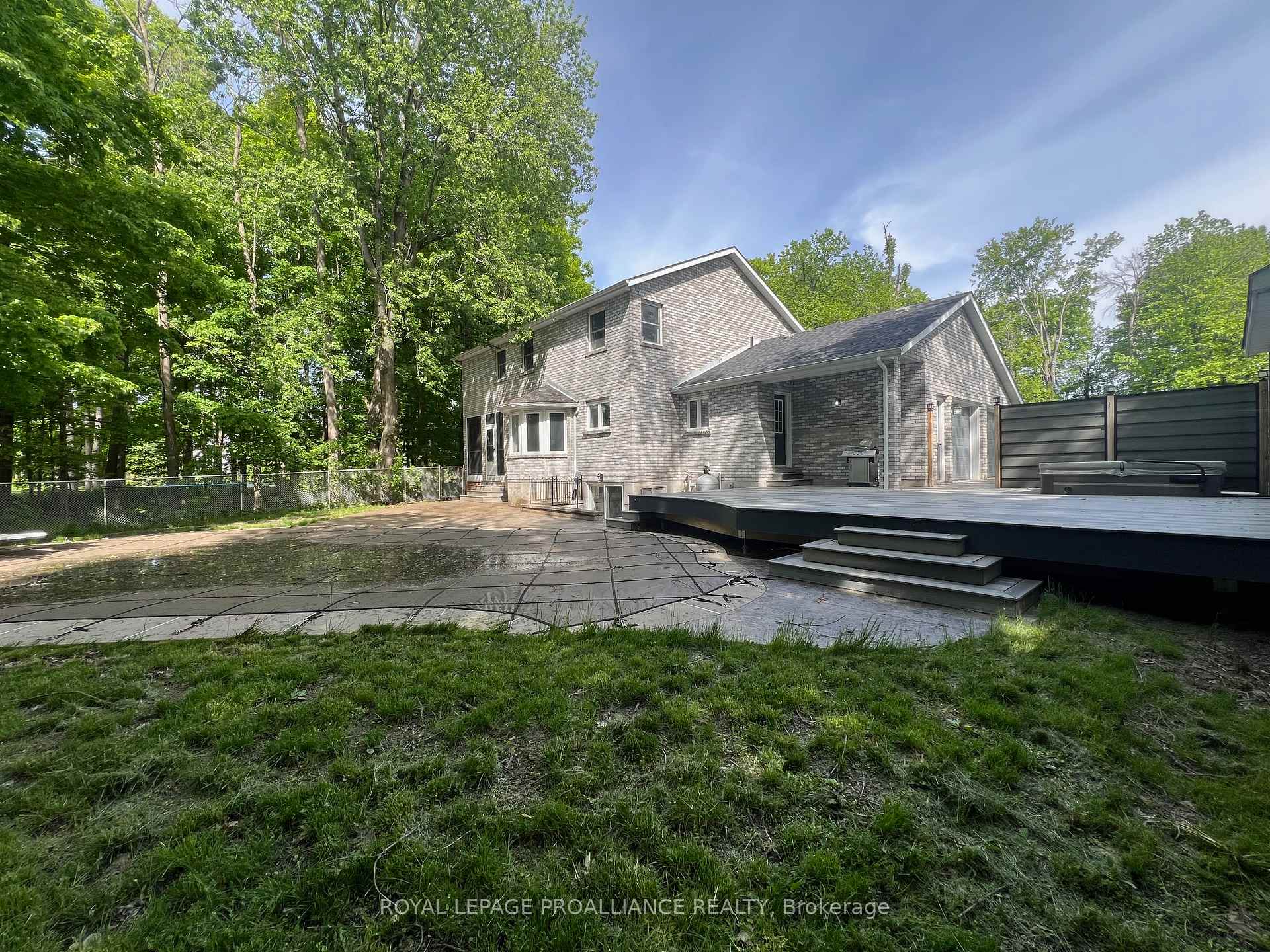 Photo 24 of 26 Smith Road, Belleville, Thurlow Ward — HOMEH